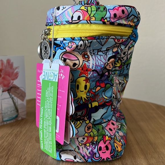 JuJuBe  Sea Amo Fuel Cell with Yellow Lining - Insulated Lunch / Bottle Bag - Picture 6 of 13